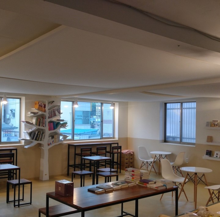  7월 둘째 주 가볼 만한 동네서점 5 