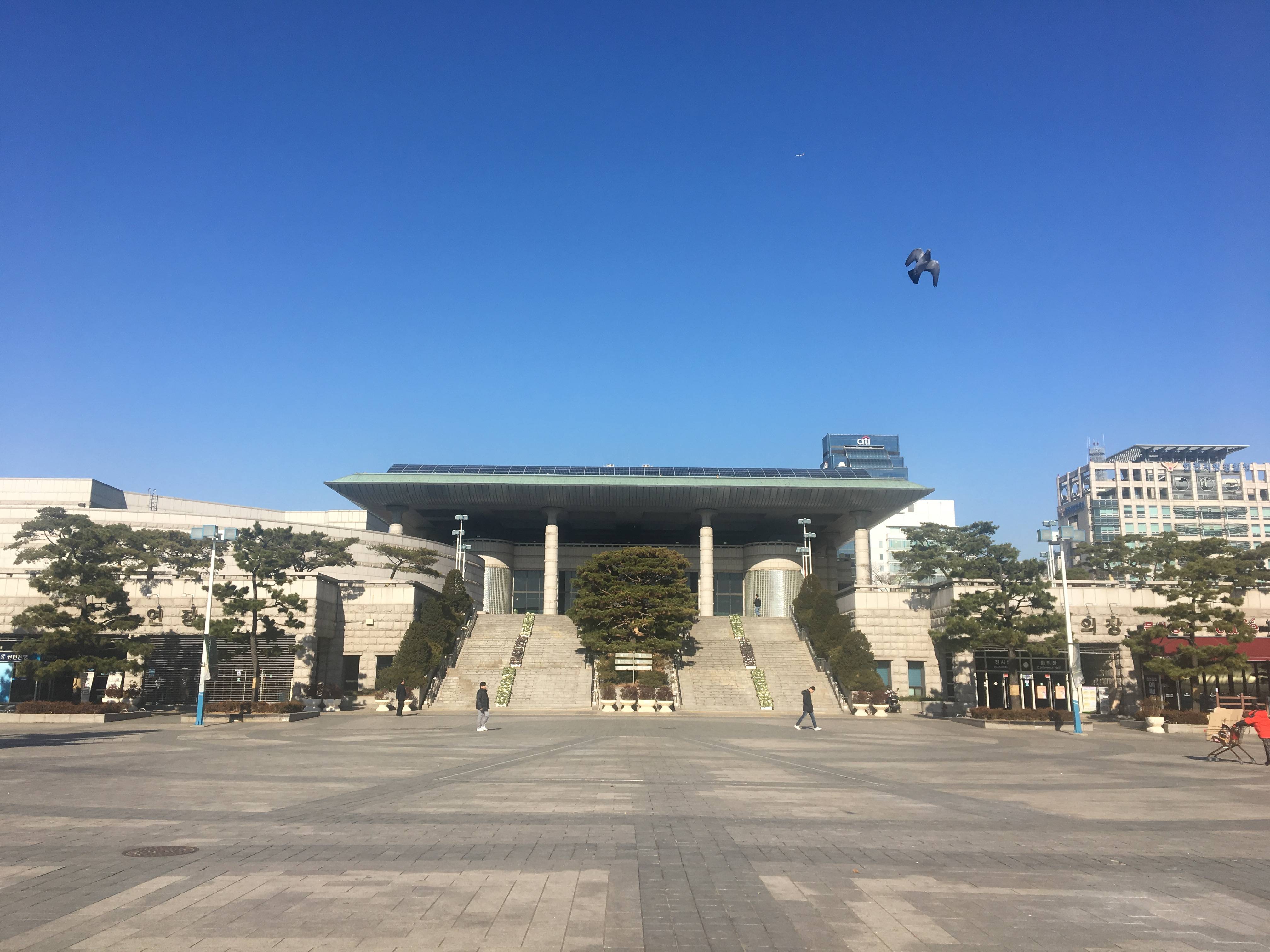 08 말앤북스 추천코스 | 콤비커피로스터스 - 인천문화예술회관