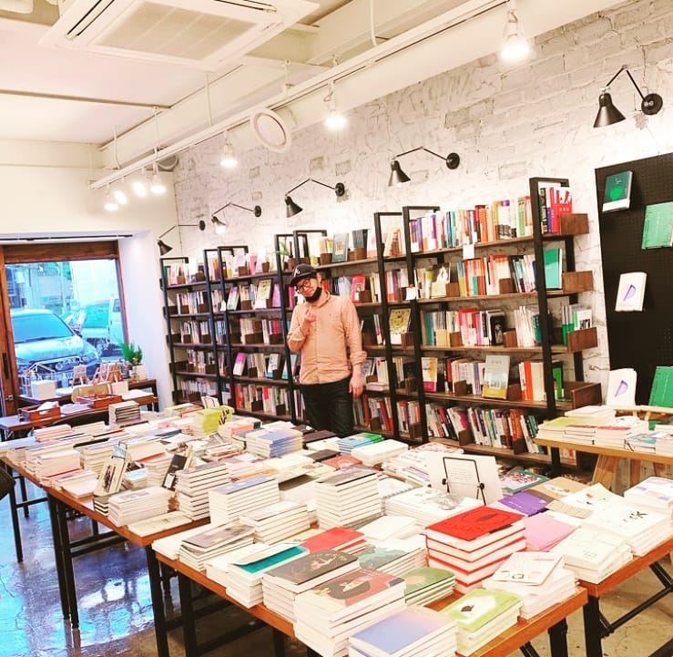 전지적 단골 시점, 강화도 책방시점 & 부산 주책공사