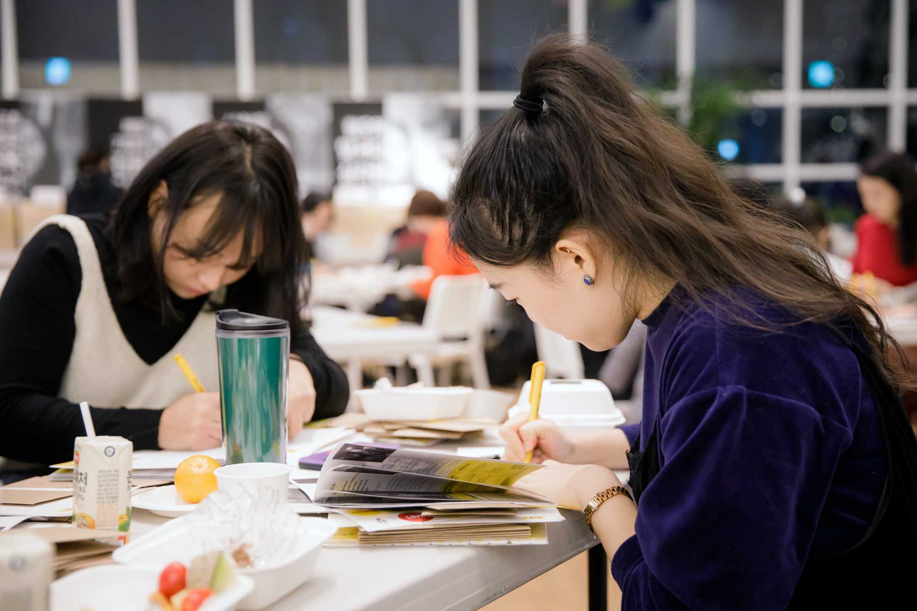 ✍🏻전국 책방 37곳서 인권을 위한 편지 쓴다