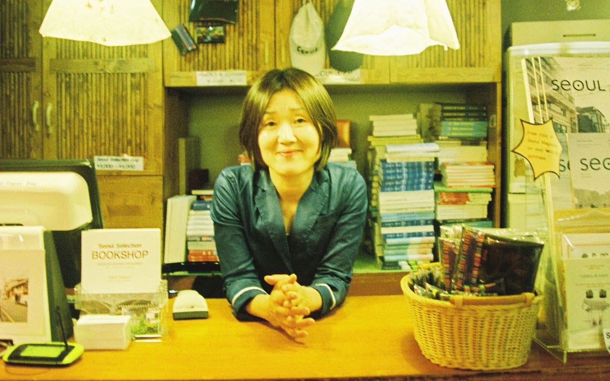 15 여행서점. 외국인들의 아늑한 사랑방 서울셀렉션 북샵