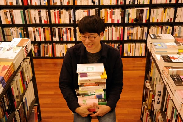  5화. 서점 직원이 말하는 책 선물 팁 